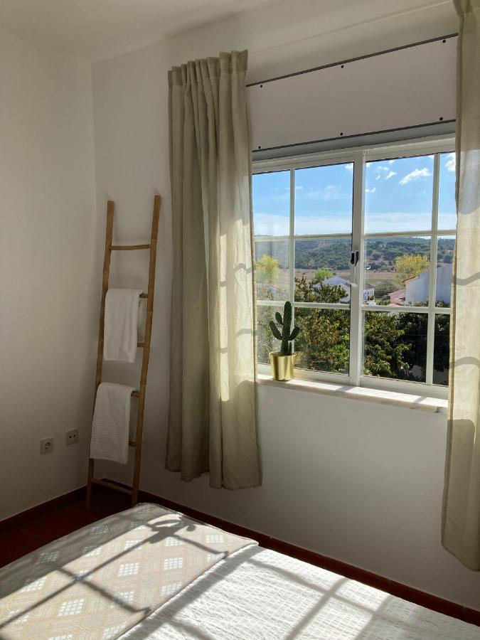 Guesthouse Releash Aljezur Ngoại thất bức ảnh